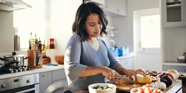 Fads Fade, Lifestyle Lasts: Bailey Medical Center Dietitian Dives Into Latest Diet Trends