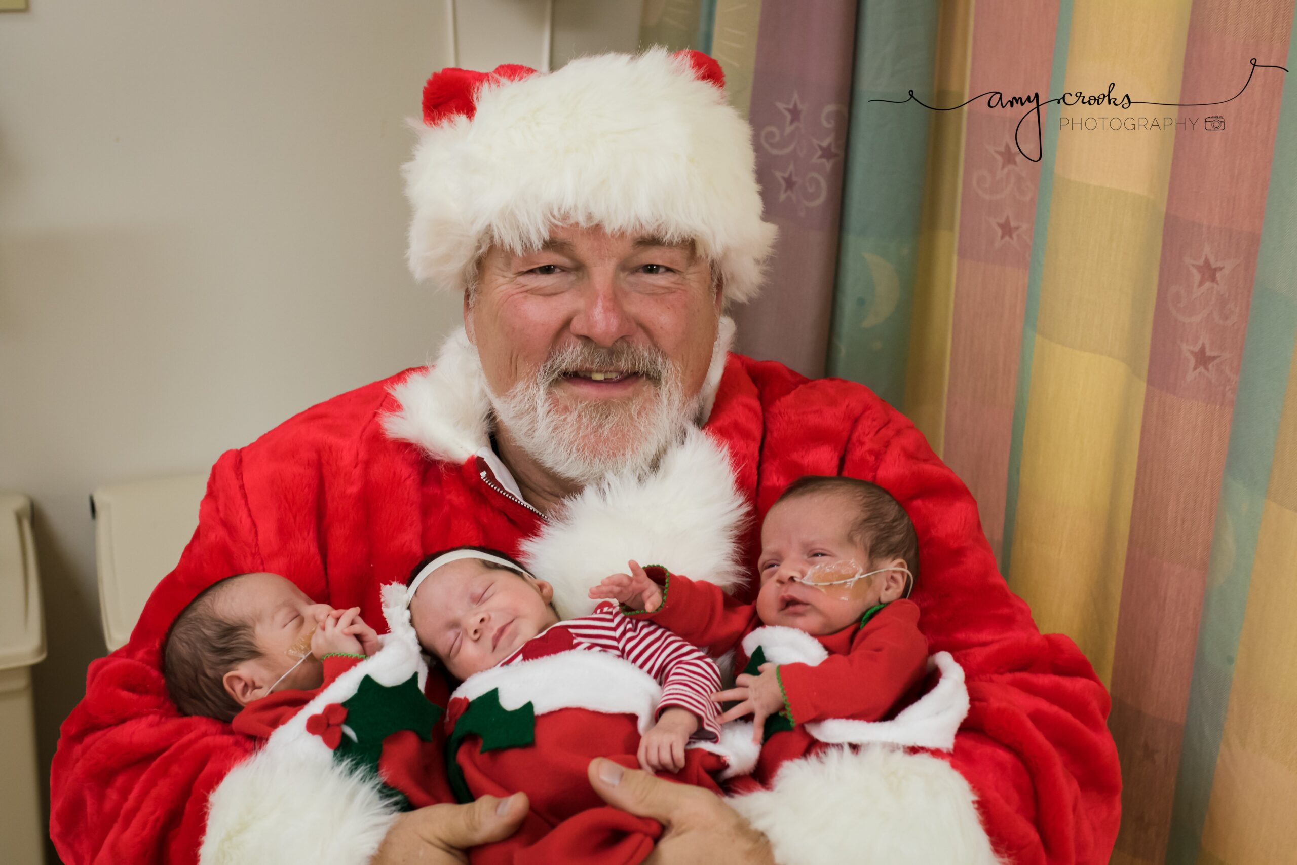 The holiday spirit of Lovelace Women’s Hospital NICU