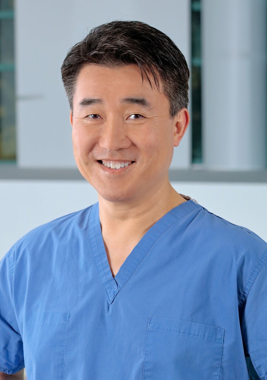 Dr. S. Charles Oh, Gastroenterologist, joins Mountainside Medical Group