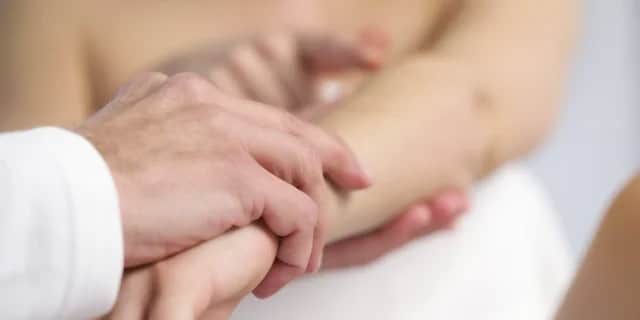 How to Manage and Treat Psoriasis