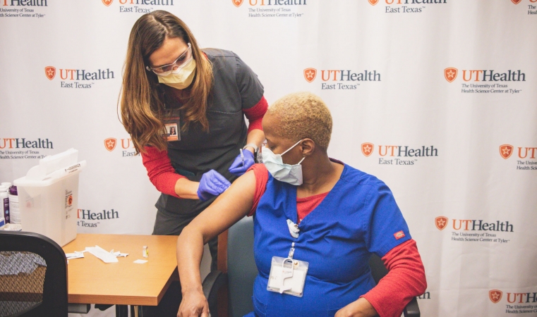 UT Health East Texas administers first COVID-19 vaccines to frontline caregivers