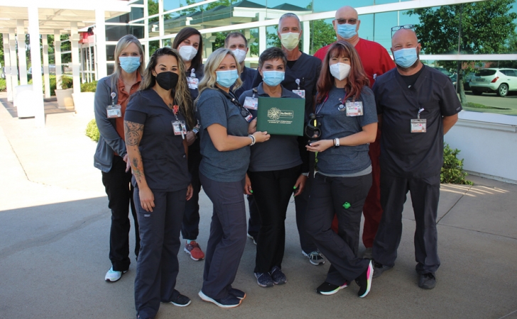 UT Health Athens and UT Health Cedar Creek Lake nurses receive DAISY Award