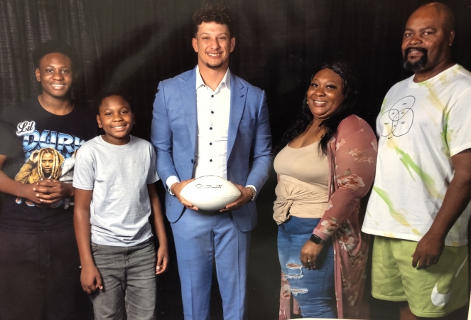 UT Health East Texas Physicians Treats Employee to Special Night with Her Sons